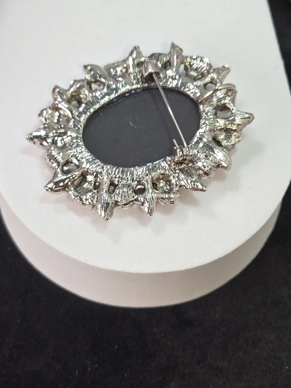 Silver Rose Cameo Brooch Gothic Victorian Rhinestone Pendant Pin Vintage Charm